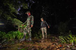 BIB: 
                            <button type="button" onclick="openModal(19245965)" class="btn btn-primary btn-sm float-right btn-popup" data-toggle="modal" data-target=".modal-high-quality">
                        <i class="fas fa-shopping-cart"></i> Add to Cart
                    </button>
                                            <button type="button" onclick="isThisMe(19245965, true)" class="btn btn-success btn-sm float-right btn-popup btn-isme hidden" data-toggle="tooltip" data-placement="bottom" title="นี่คือรูปของคุณใช่ไหม คลิกที่นี่เพื่อเอาเข้าอัลบั้ม">
                        <i class="fas fa-plus"></i> Add to album
                    </button>
                    <button type="button" onclick="isThisMe(19245965, false)" class="btn btn-warning btn-sm float-right btn-popup btn-isnotme hidden">
                        <i class="fas fa-ban"></i> Remove from album
                    </button>